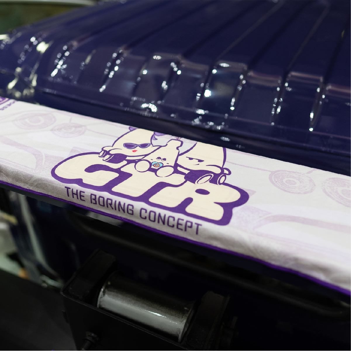 The boring GTR towel&uvsticker